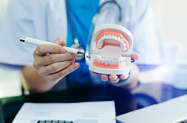 Peoria dentist